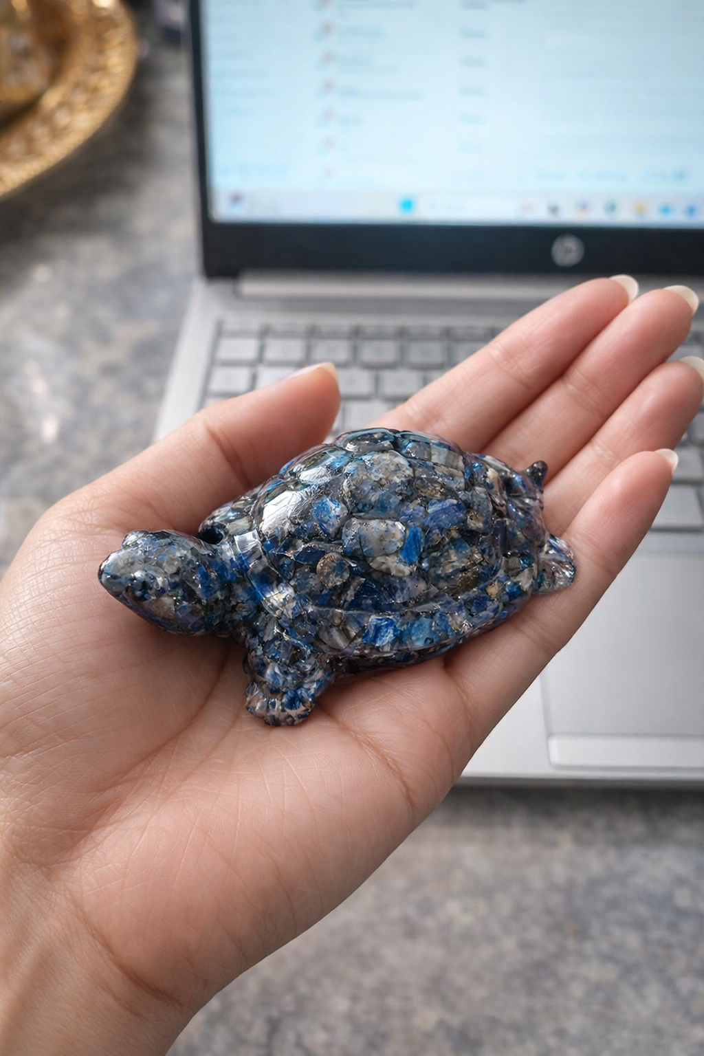 Lapis Lazuli Tortoise with Free Selenite Charging Plate for Wisdom, Protection & Energy Cleansing - Image 4